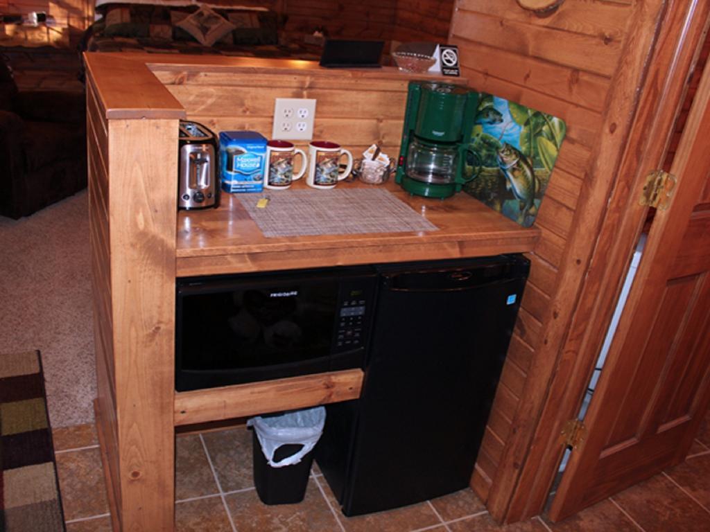 Villa Trickling Waters Retreat Marquette Camera foto
